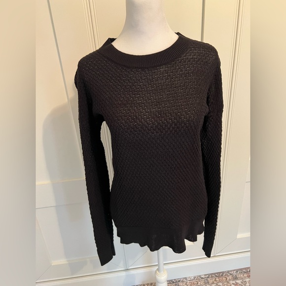Michael Kors Sweaters - MICHAEL KORS black long sleeve pullover crewneck fitted textured sweater small